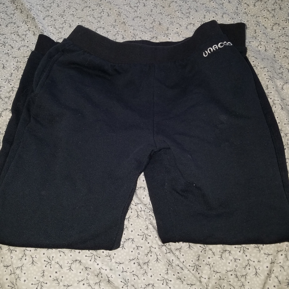 Black sweatpants